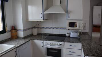 House, Smoking | 2 bedrooms