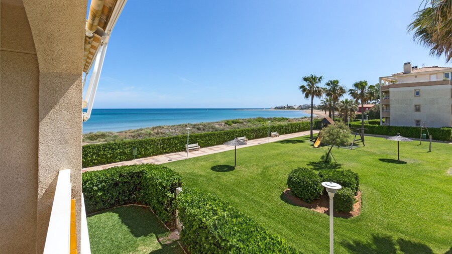 Ap2111 in Denia With 2 Bedrooms and 1 Bathrooms