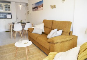 House - Ap2111 in Denia With 2 Bedrooms and 1 Bathrooms (Denia)