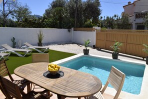 House | 3 bedrooms - 05 Ch3100 in Denia With 3 Bedrooms and 2 Bathrooms (Denia)