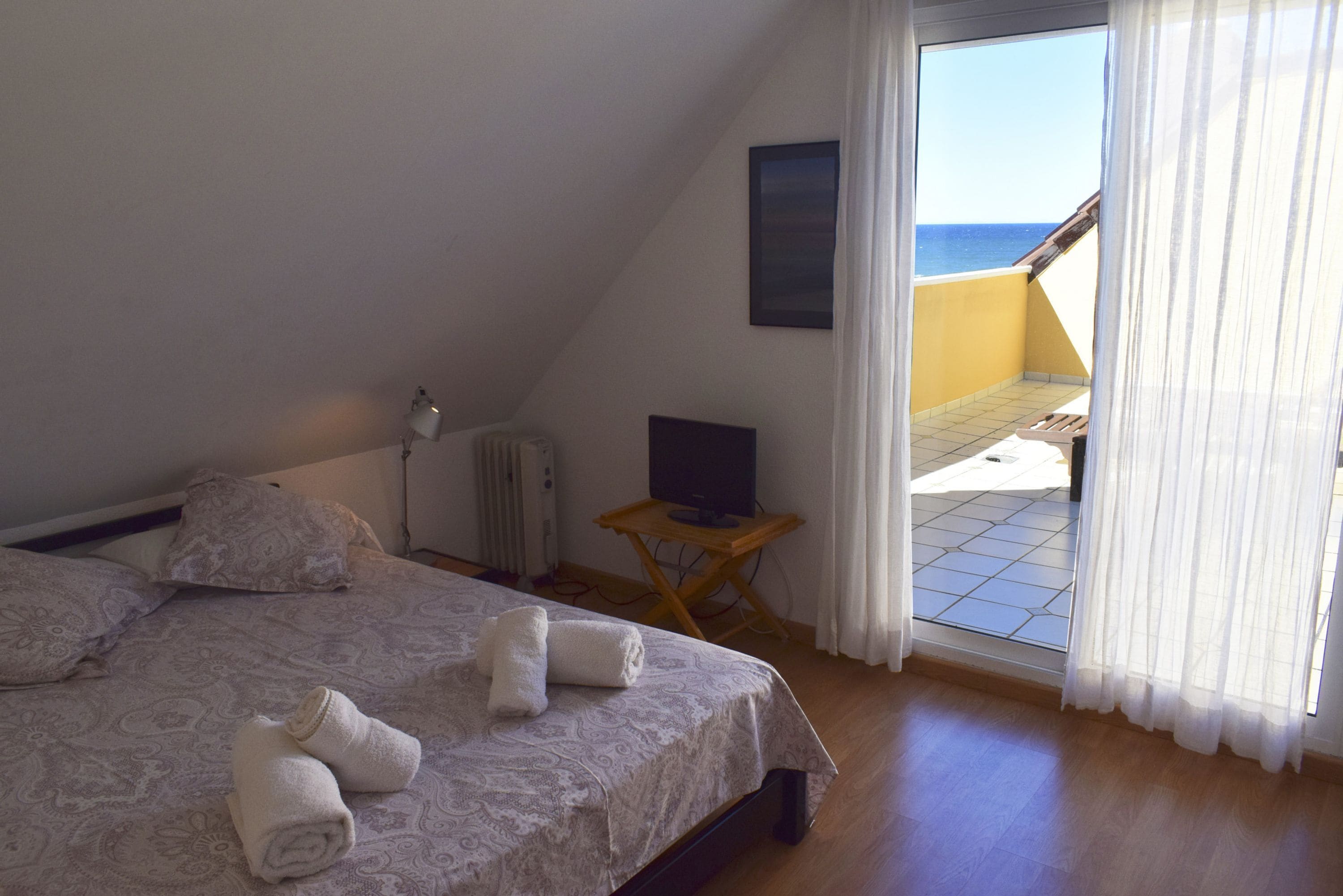 Casa, fumadors | 4 dormitoris 