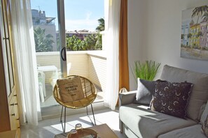 House - 02 Ap2106 in Denia With 2 Bedrooms and 1 Bathrooms (Denia)