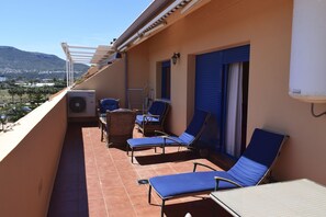 House - At2214 in Denia With 2 Bedrooms and 2 Bathrooms (Denia)
