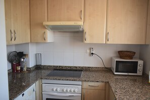 House - At2214 in Denia With 2 Bedrooms and 2 Bathrooms (Denia)