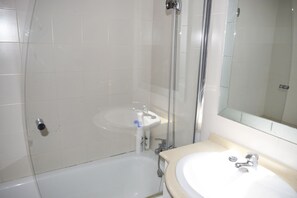 House - At2214 in Denia With 2 Bedrooms and 2 Bathrooms (Denia)