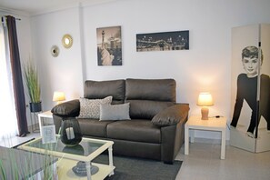House | 2 bilik tidur 
