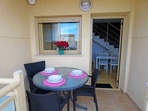 House, Smoking - Ap121 in Oliva With 2 Bedrooms and 1 Bathrooms (Oliva)
