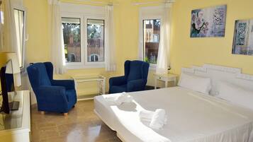 5 bedrooms