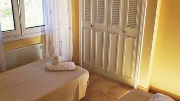 House | 2 bedrooms