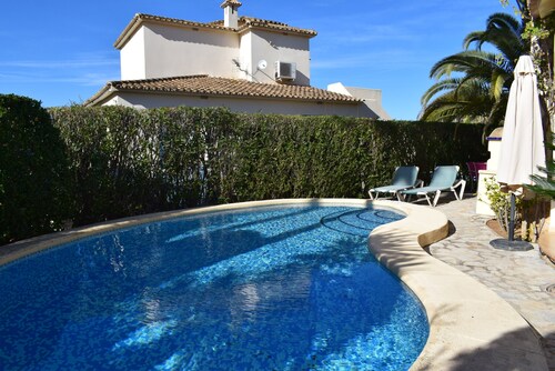 Ch1400 in Oliva With 2 Bedrooms and 2 Bathrooms