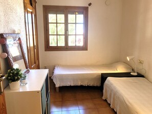 House | 2 bedrooms - Dup2136 in Denia With 2 Bedrooms and 1 Bathrooms (Denia)