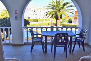House | 2 bedrooms - Ap611 in Oliva With 2 Bedrooms and 1 Bathrooms (Oliva)