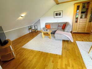 TV - Vacation home Benedikt, Füssen Eschach (Füssen)