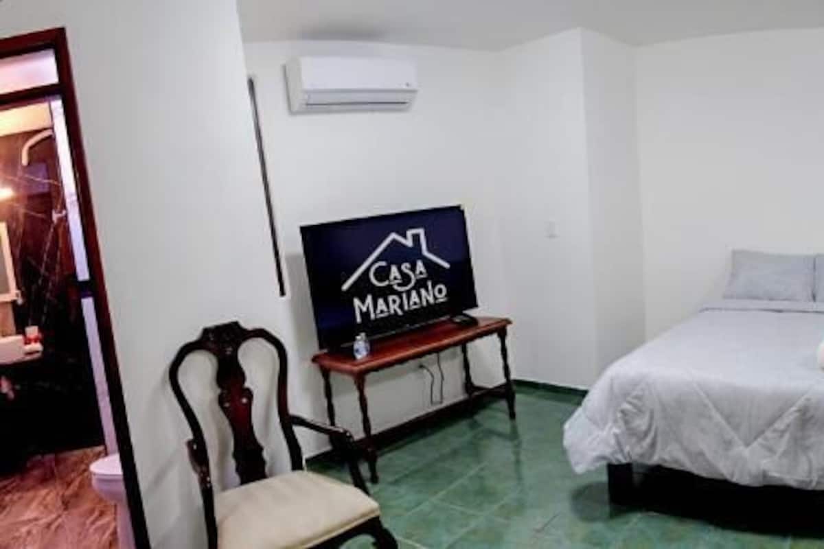 Habitación cuádruple clásica | Tabla de planchar con plancha y wifi gratis