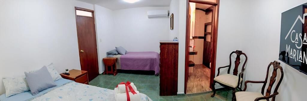 Habitación familiar | Tabla de planchar con plancha y wifi gratis 