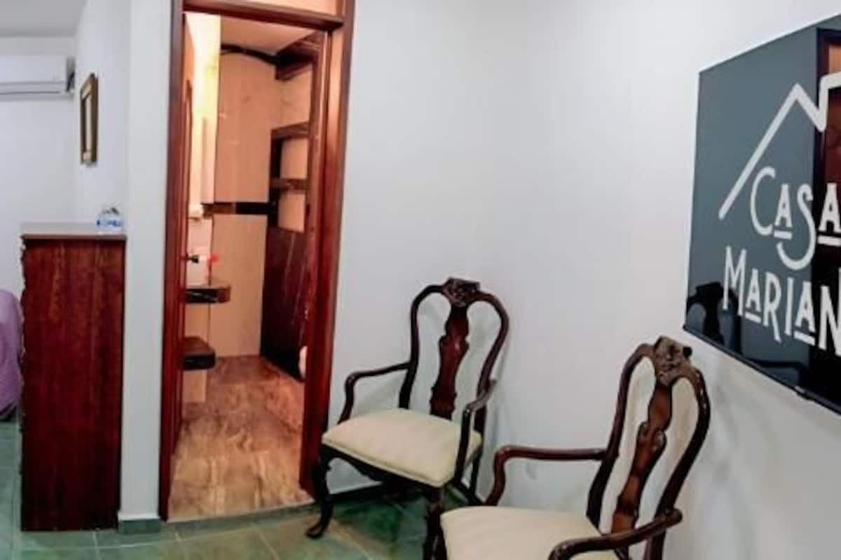 Habitación familiar | Tabla de planchar con plancha y wifi gratis