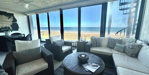 Smart TV, books - Ocean 382 -First Floor Beachfront Condo2 bedrooms/2 baths (Ponte Vedra Beach)