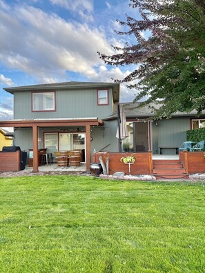 Exterior - Home in North Spokane (Spokane)