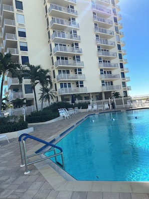 Pool - Updated Beach Condo with (Fort Myers Beach)