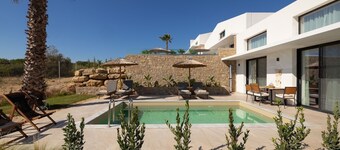 Rocky Villa –  2 Bedroom Private Pool, Garden & Nature Views | Halkidiki Retreat