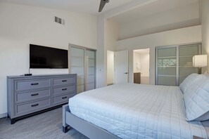 3 bedrooms, desk, iron/ironing board, WiFi - V3954 - Impatiens Luxe Retreat (Palm Desert)