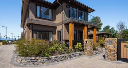 Vanvoucer Stay -- Brand New Stylish Home Next To YVR Vancouver AirPort