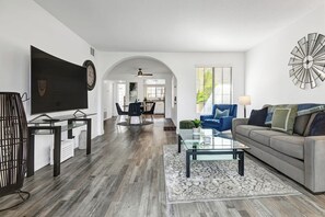 TV - CDPS514 - The Mesquite Haven (Palm Springs)