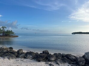 Liegestühle, Strandtücher