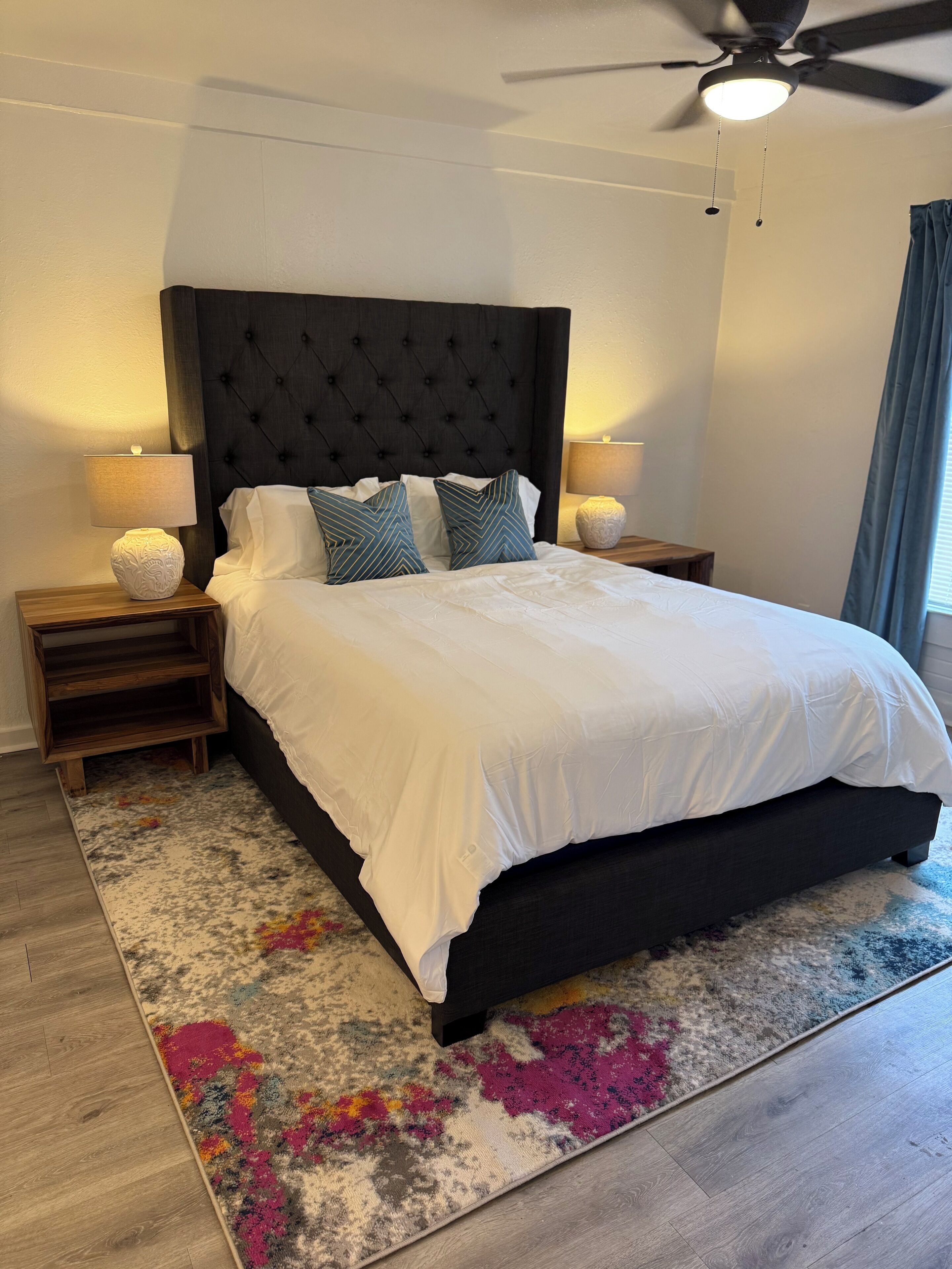 Iron/ironing board, WiFi, bed sheets