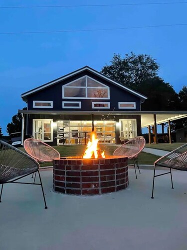 Lakehouse on Lake Bob Sandlin