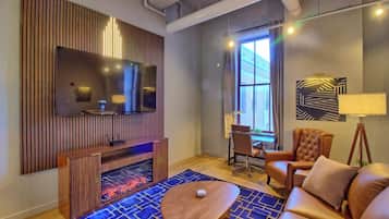 Téléviseur, foyer, bureau