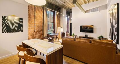 The Meridian | 1BR | Rooftop Pool + King Bed + WD