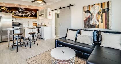 Chic Duplex Tucson U of A Firepit 2of 2
