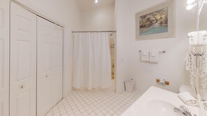 Interior - Club Villas Unit 17D Villa (Sunset Beach)