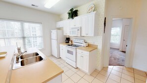 Interior - Champions Unit 3612 (Sunset Beach)