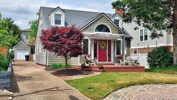 Cottage (3 Bedrooms) | Bahagian dalam