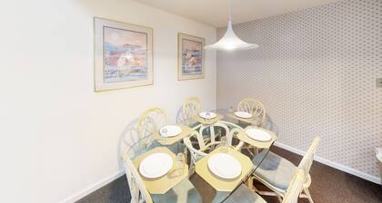 Club Villas Unit 2B