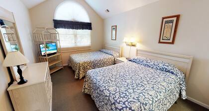 Club Villas Unit 11B