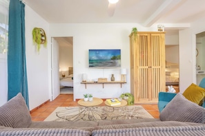 7 bedrooms, desk, iron/ironing board, WiFi - Villa La Bel Kay - Charming villa, pool & views (Le Marin)