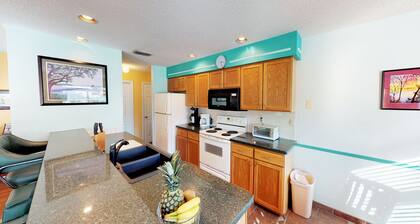 Club Villas Unit 8C