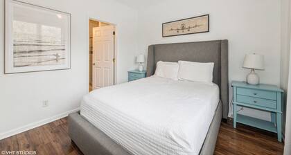 Chic Beach Condo Near Rehoboth & Lewes Beaches