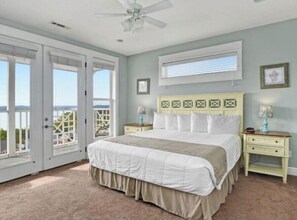 Iron/ironing board, WiFi, bed sheets - Cozy 2-bedroom condo in marvelous Branson, MO. Overlooking Table Rock Lake (Branson)