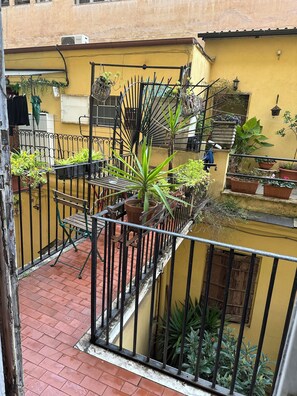 Room, Balcony | Terrace/patio
