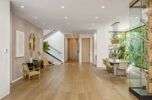 Interior - Luxurious Villa in The Heart Of Beverly Hills/West Hollywood (Beverly Hills)