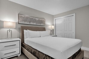 Interior - 5101 (Orlando)