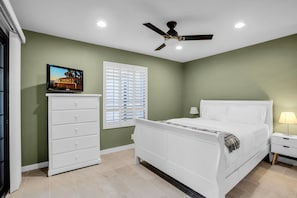 Interior - Parocela D27 (Palm Springs)