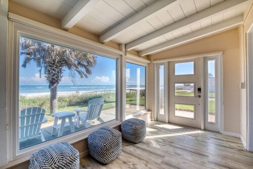 Sunrise Cottage Direct Oceanfront House