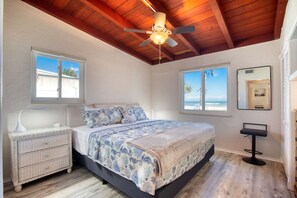 House (2 Bedrooms) | Interior - Sunrise Cottage Direct Oceanfront House (Ormond Beach)