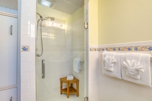 House (2 Bedrooms) | Interior - Sunrise Cottage Direct Oceanfront House (Ormond Beach)