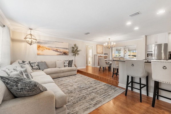 Interior - Dockside Serenity (Palm Coast)